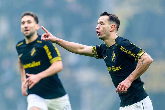 AIKs Bersant Celina jublar