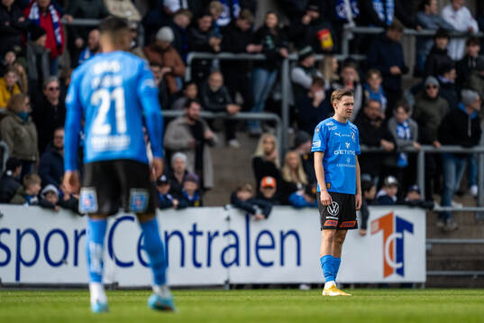 Halmstads Albin Ahlstrand deppar
