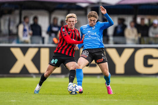 Brommapojkarnas Alexander Jensen och Halmstads Birnir
