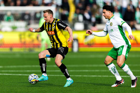 Häckens Marius Lode och Hammarbys Jusef Erabi
