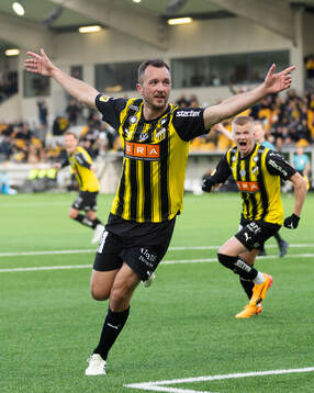 Häckens Even Hovland jublar
