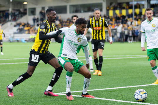 Häckens Blair Sebastian Turgott och Hammarbys Tesfaldet