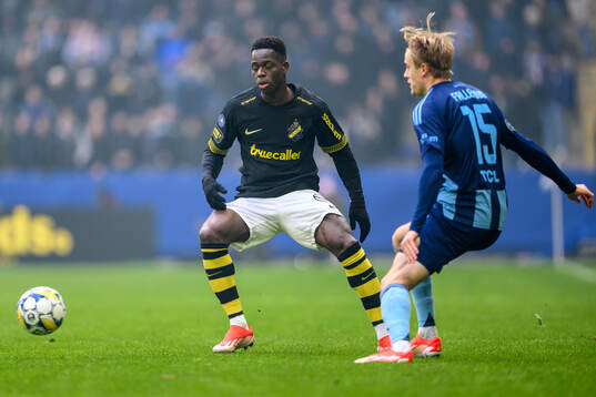 AIKs Ismaila Coulibaly och Djurgårdens Oskar Fallenius