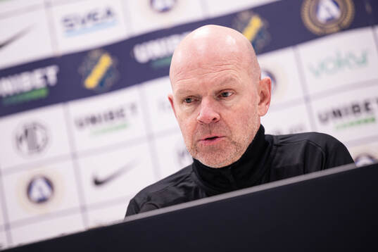 AIKs tränare Henning Berg