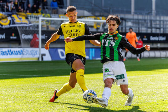 Mjällbys Arvid Brorsson och GAISs William Milovanovic