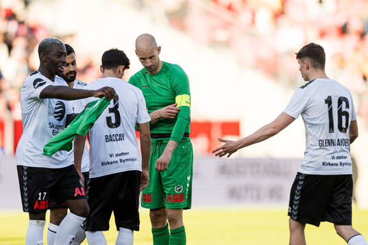 Andre Hansen of Odd with an injury