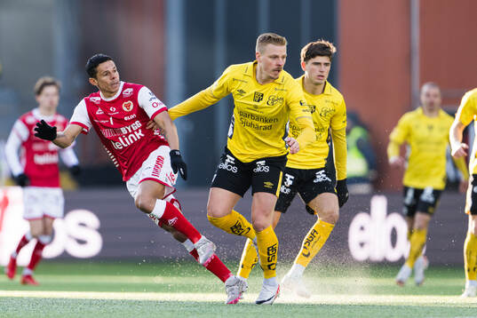 Kalmars Romario Pereira Sipiao och Elfsborgs Per Frick