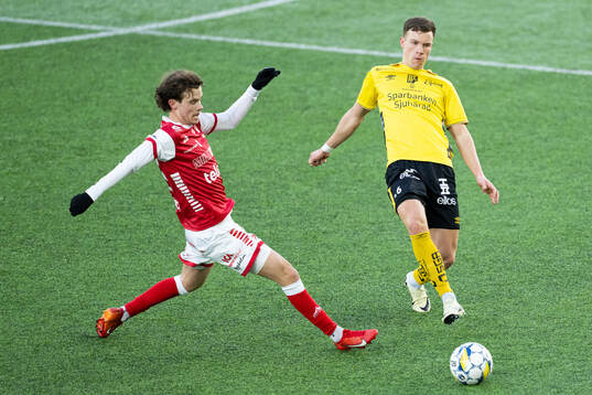 Kalmars Jacob Trenskow och Elfsborgs Andri Fannar Baldursson