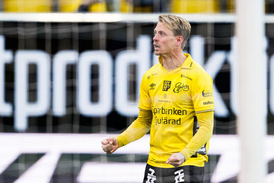 Elfsborgs Simon Hedlund jublar
