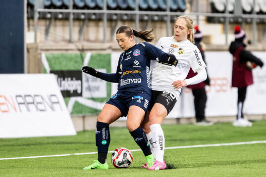 Linköpings Cornelia Kapocs och Häckens Alice Bergström