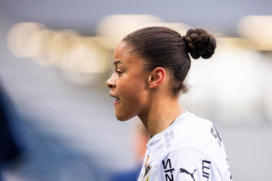 Häckens Felicia Schröder