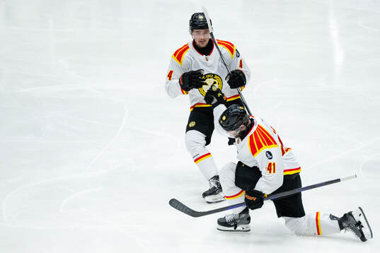Brynäs Theo Lindstein och Greg Scott kjbualr