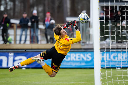 Degerfors målvakt Wille Jakobsson vid Helsingborgs 1-1 mål
