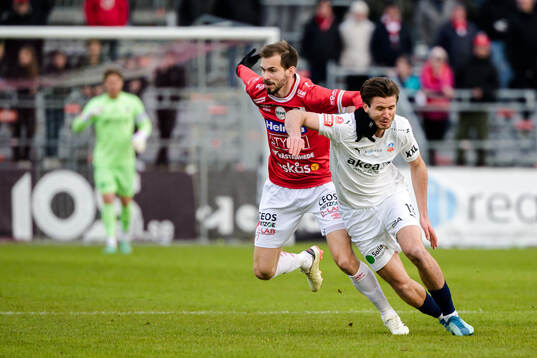 Degerfors Sebastian Ohlsson och Helsingborgs Wilhelm Loeper