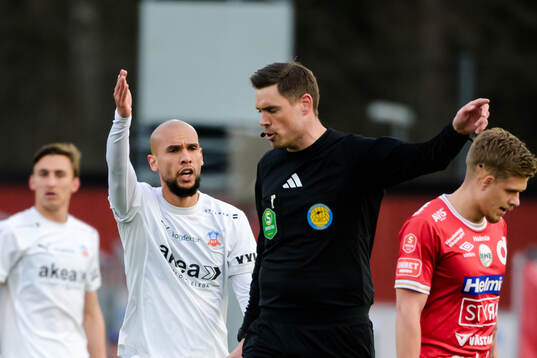 Helsingborgs Sumar Almadjed och Domare Magnus Lindgren