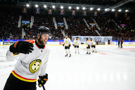 Brynäs Greg Scott jublar
