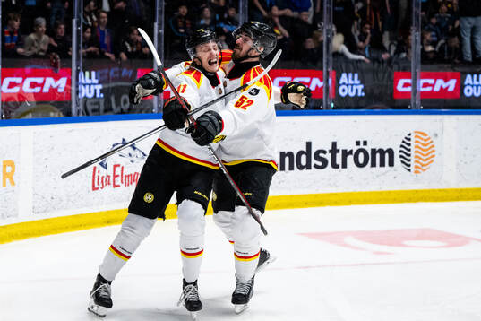 Brynäs Oliver Tärnström jublar