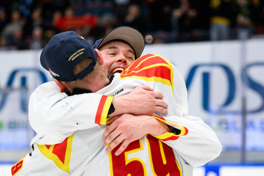 Brynäs Theo Lindstein jublar