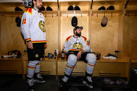Brynäs Tyler Vesel och Simon Bertilsson