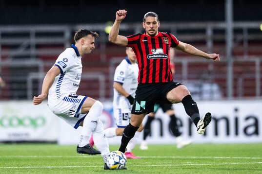 Sirius Henrik Castegren och Brommapojkarnas Nikola Vasic