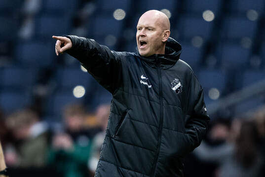AIKs tränare Henning Berg