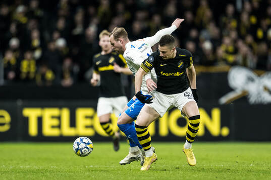 Värnamos Gustav Engvall och AIKs Dino Besirovic