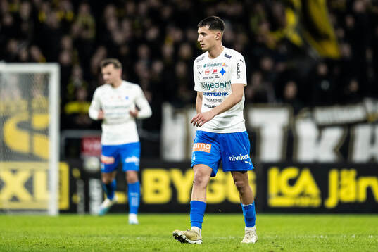 Värnamos Emin Hasic deppar