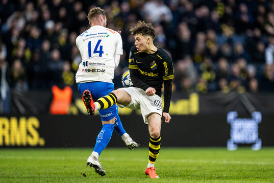 Värnamos Gustav Engvall och AIKs Victor Andersson