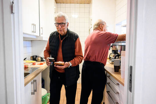 Tommy Hansson vid fikan