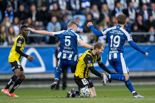 IFK Göteborgs Sebastian Ohlsson och Häckens Simon