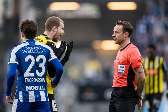 Domare Kristoffer Karlsson