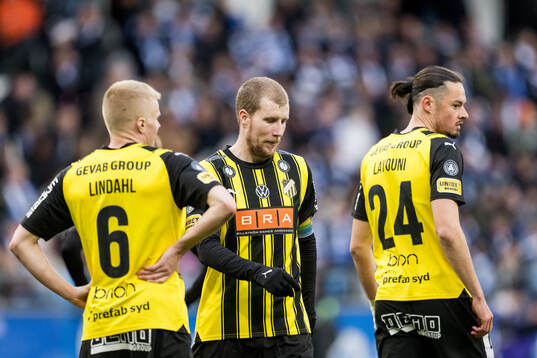Häckens Axel Lindahl , Simon Gustafson och Amor Layouni