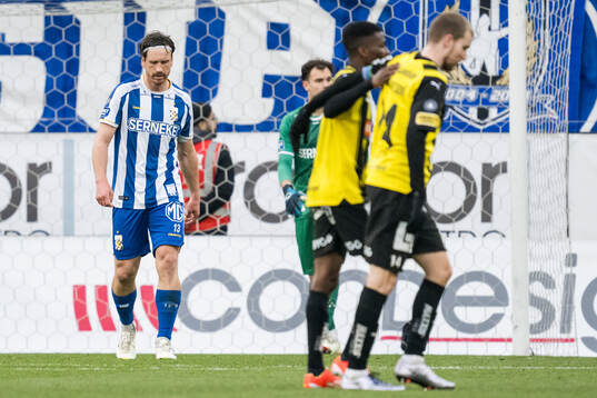 IFK Göteborgs Gustav Svensson deppar
