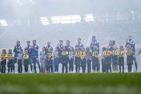 IFK Göteborgs spelare vid line-up