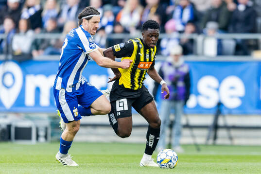 IFK Göteborgs Gustav Svensson och Häckens Zeidane Inoussa