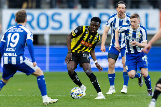 Häckens Zeidane Inoussa och IFK Göteborgs Sebastian