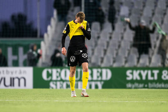 Mjällbys Alexander Johansson deppar