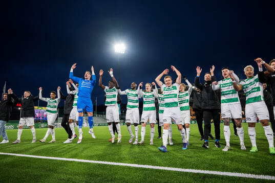 Bläddra bland fler bilder av Fotboll, Allsvenskan, Västerås - Mjällby