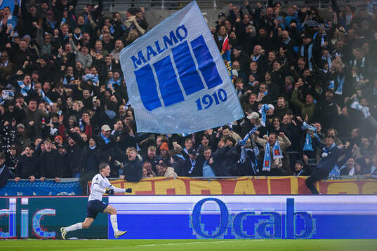 Malmö FFs Erik Botheim jublar