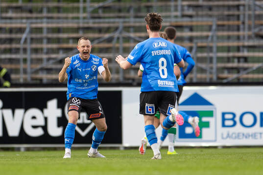 Halmstads Joel Allansson jublar