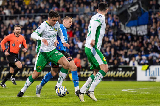 Hammarbys Deniz Gul och Halmstads Joel Allansson
