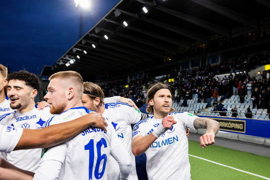IFK Norrköpings Arnor Traustason jublar efter4-2