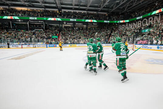 Rögles Albin Sundsvik jublar