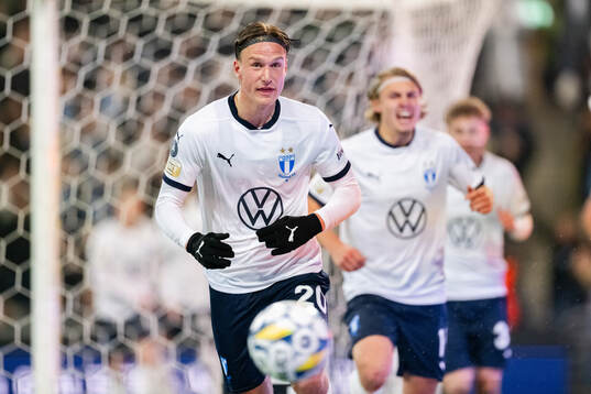 Malmö FFs Erik Botheim jublar