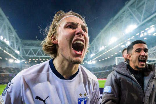 Malmö FFs Sebastian Nanasi jublar