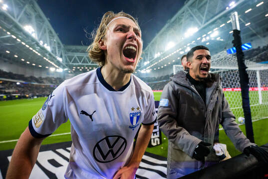 Malmö FFs Sebastian Nanasi jublar