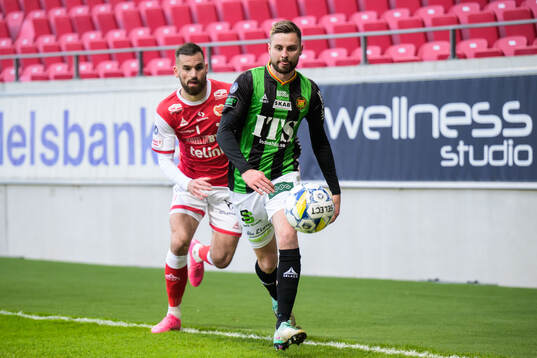 Kalmars Dino Islamovic och GAISs Axel Norén