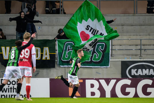 GAISs Alexander Ahl Holmström jublar