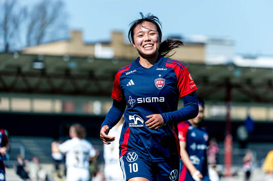 FC Rosengårds Momoko Tanikawa jublar