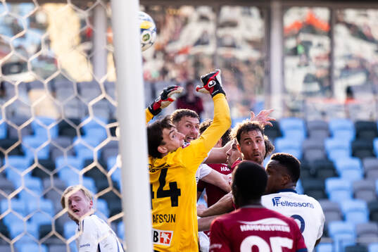 Östers Alibek Aliev gör 2-2